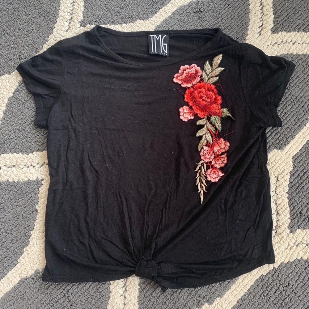 Graphic tee